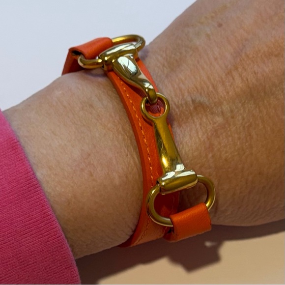 Leather Equestrian Snaffle Horse Bit Design Double Wrap Bracelet ~ Orange Gold - Picture 4 of 12